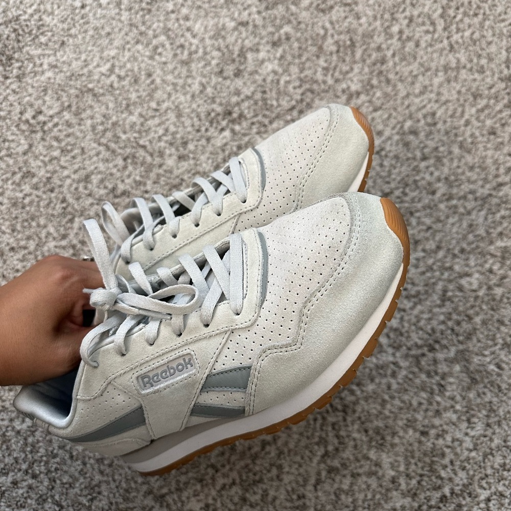 Reebok - Picture 7 of 7